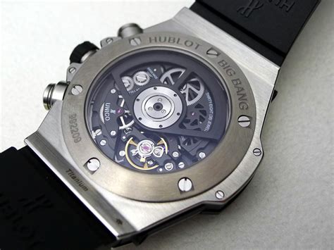 comment reconnaitre une vraie montre hublot|montre hublot prix.